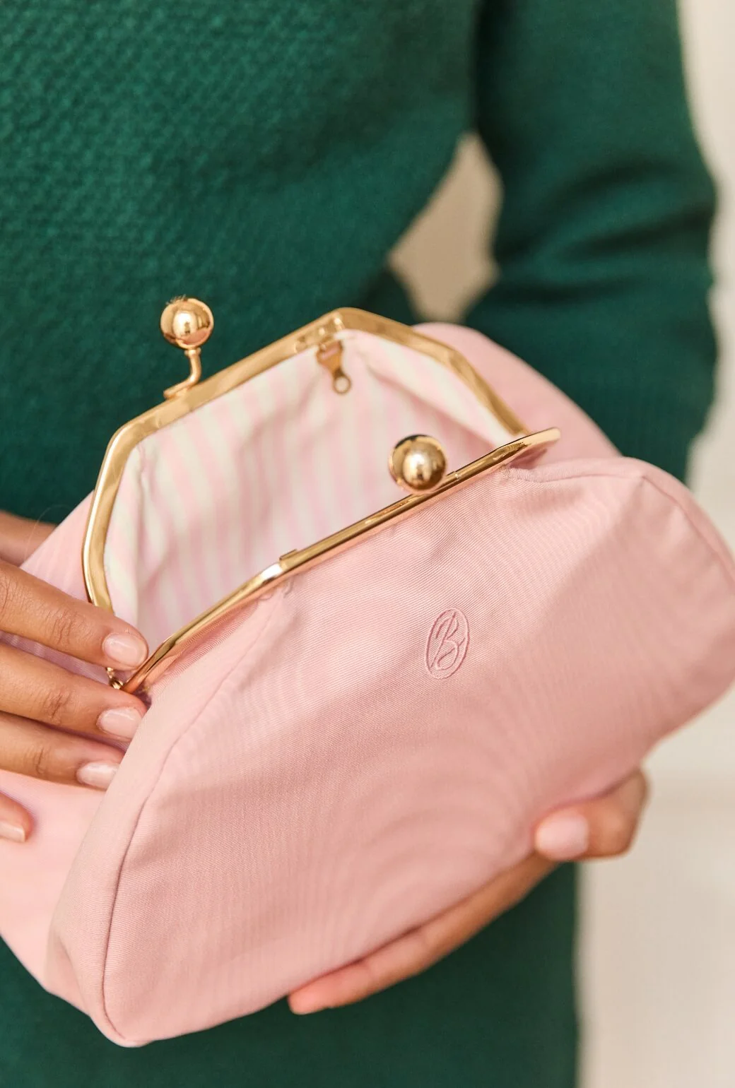 The Pearl Pouch - Ballet Pink - BURU