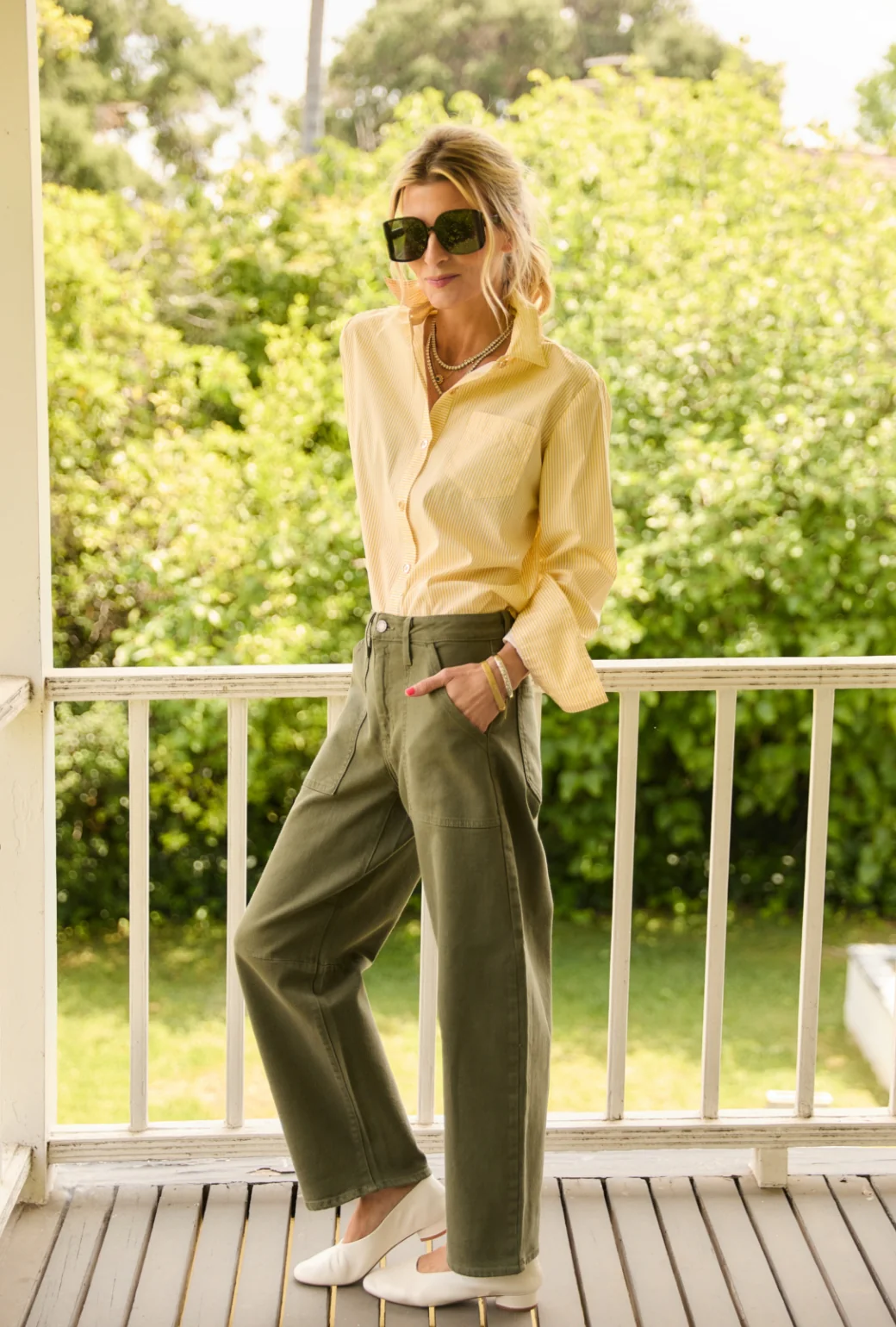 Horseshoe Jeans with Pockets - Olive - BURU