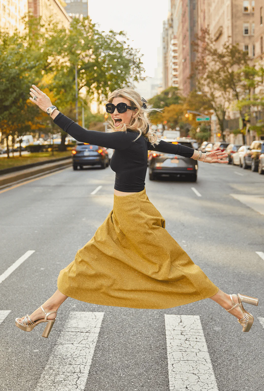 Cropped Long Sleeve Mock Turtleneck - Black - BURU