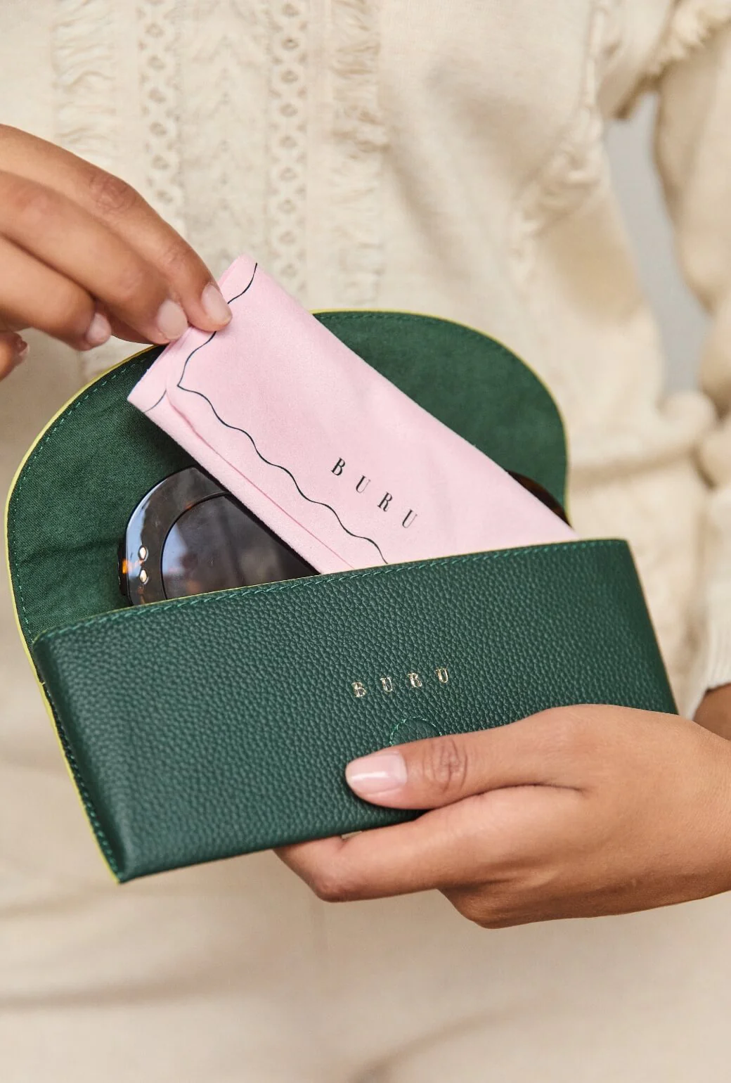 The Iris Eyewear Case - Deep Green - BURU